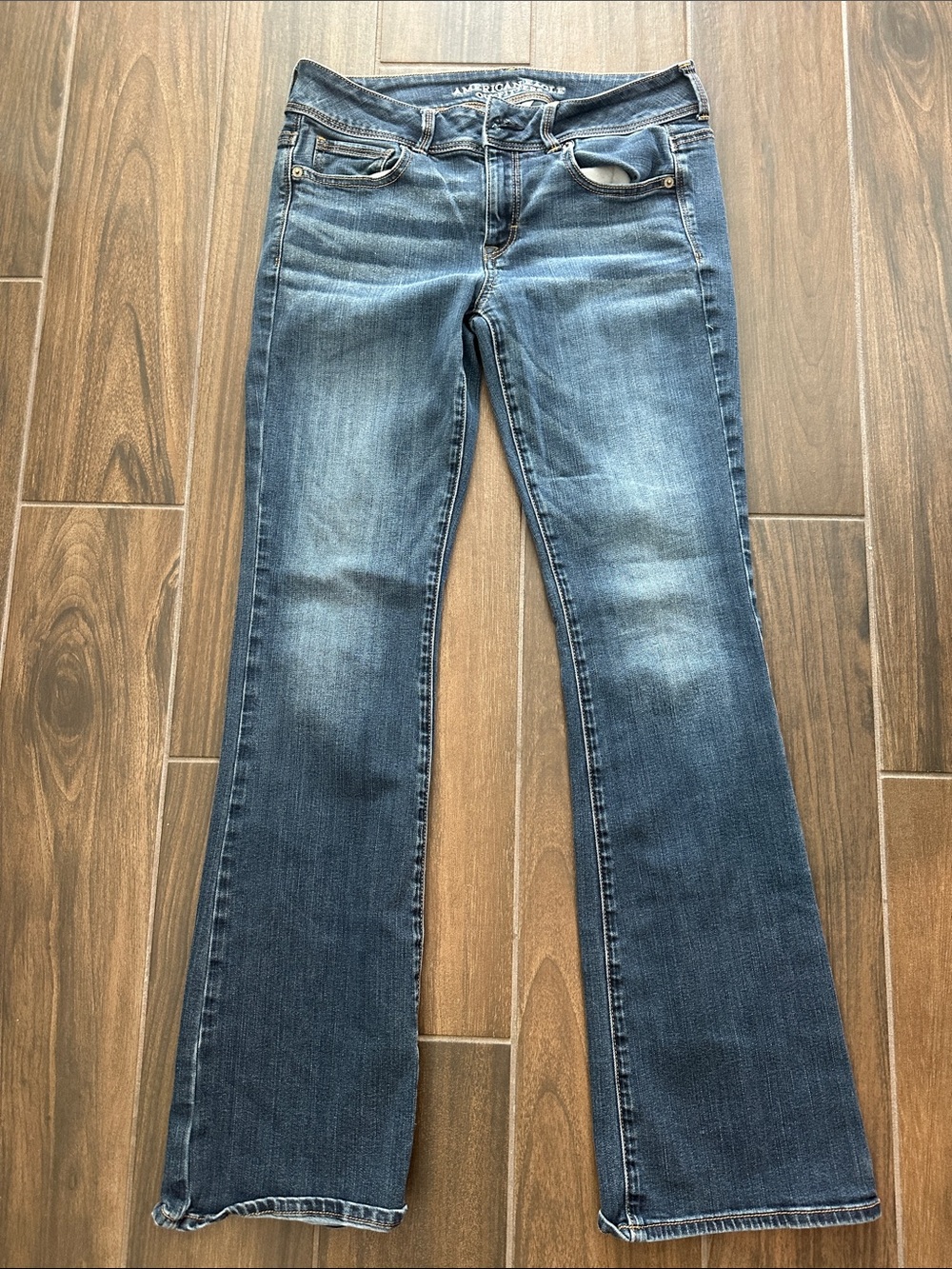 American Eagle Outfitters Women’s kick boot super stretch  Jeans 10 Long